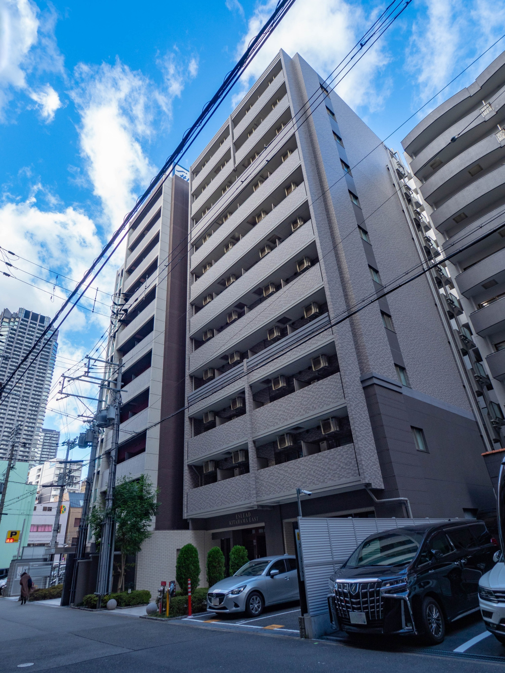 写真：マンション外観
